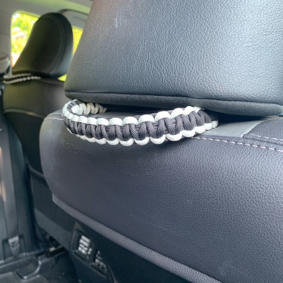 Paracord Grab Handles - Picture 6 of 6